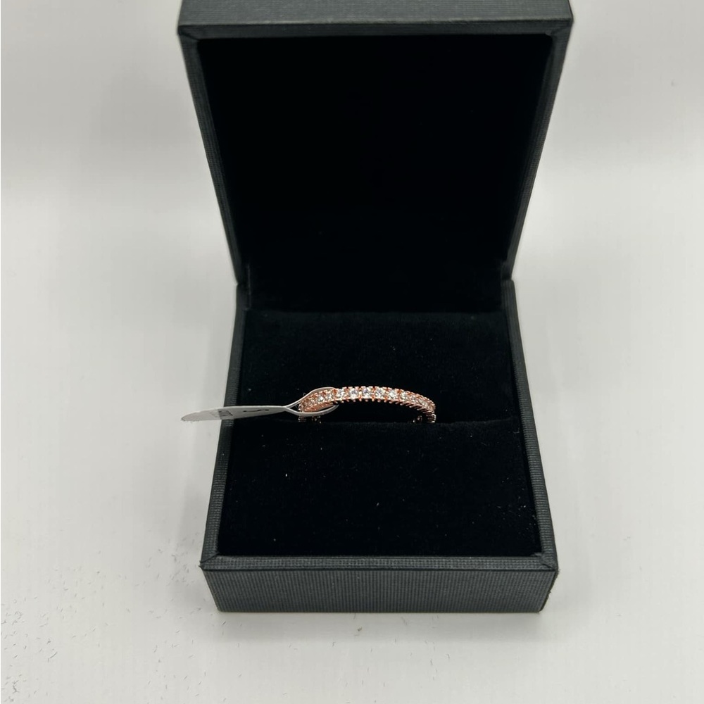 18k Gold Plated Chanel Set Ring 
Size 5,6,8,9 available - Picture 6 of 6